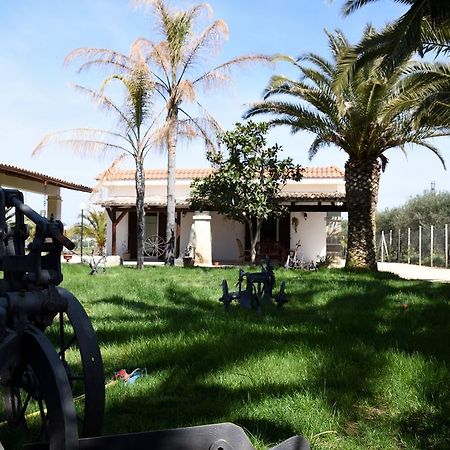 Villa Elide Marina di Ginosa Екстер'єр фото